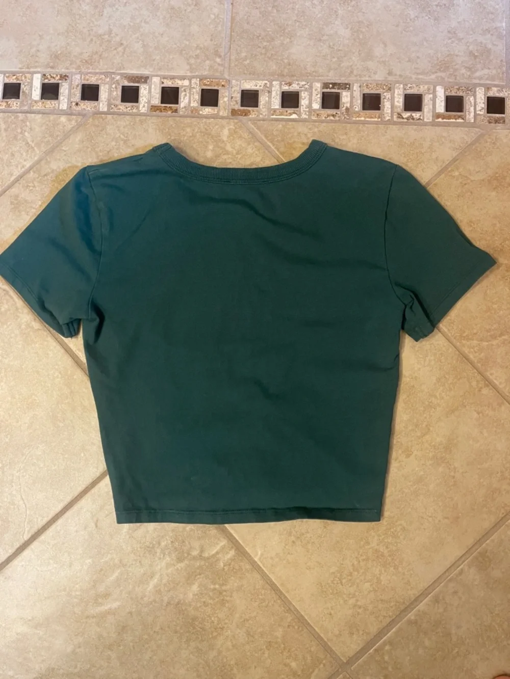 Zara Green Short Sleeve Ruched Front Crop Top Size Medium - Picture 2 of 3